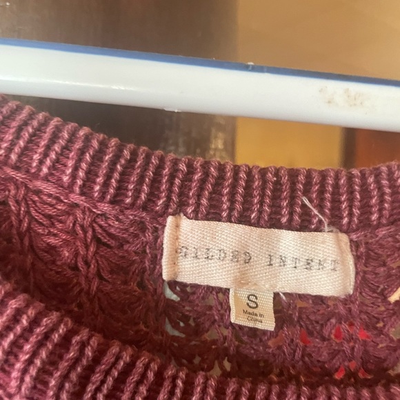 Sweater - Picture 2 of 2